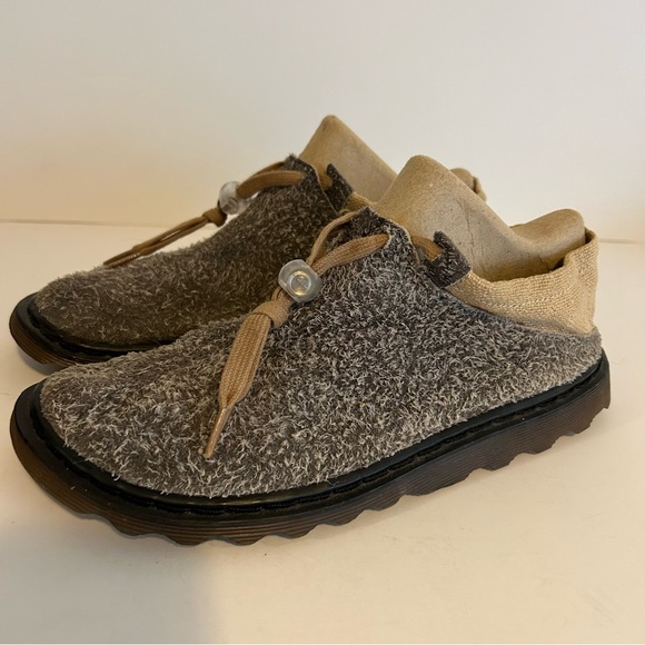 Dr. Martens suede leather slip on toggle shoes men’s size 7 women’s size 8 EU 39 - Picture 1 of 12